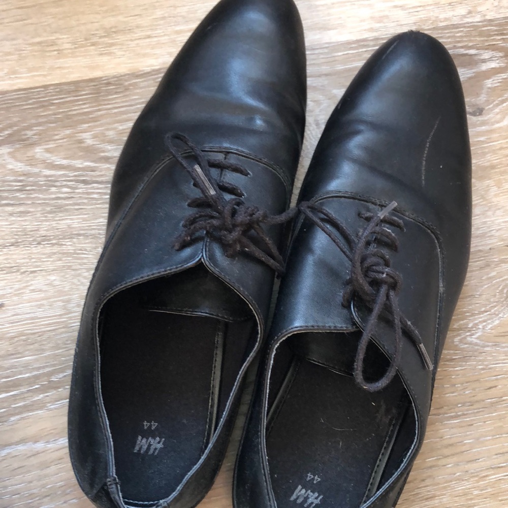 H&M black men’s dress shoes size 10.5